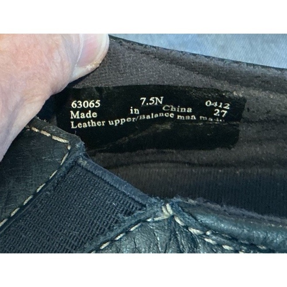 Clarks Bendables Casual Black Leather Slip On Comfort Loafers Round Toe Sz 7.5N - Picture 6 of 6